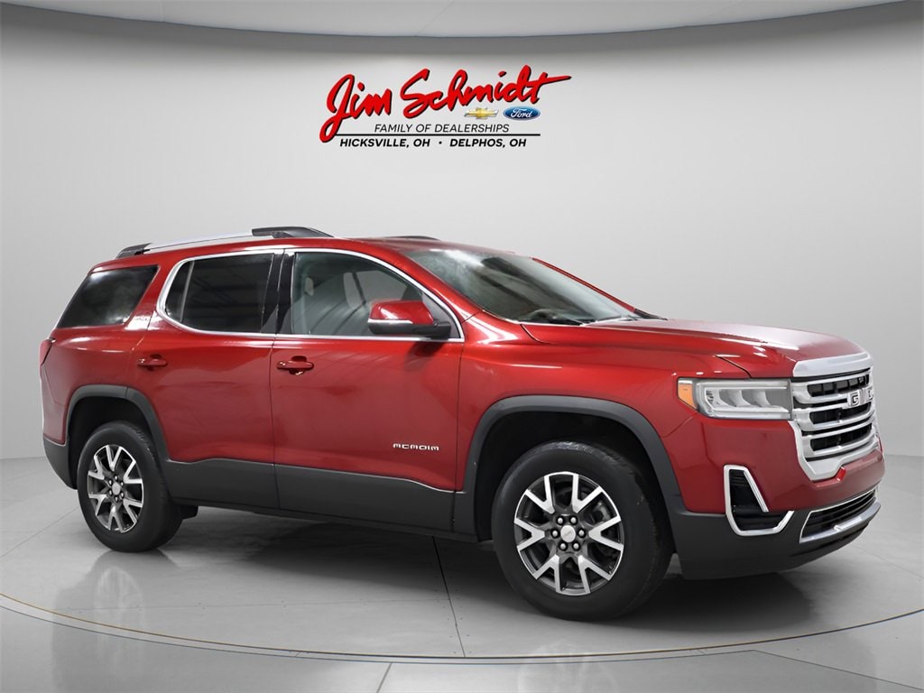 2023 GMC Acadia SLE's photo
