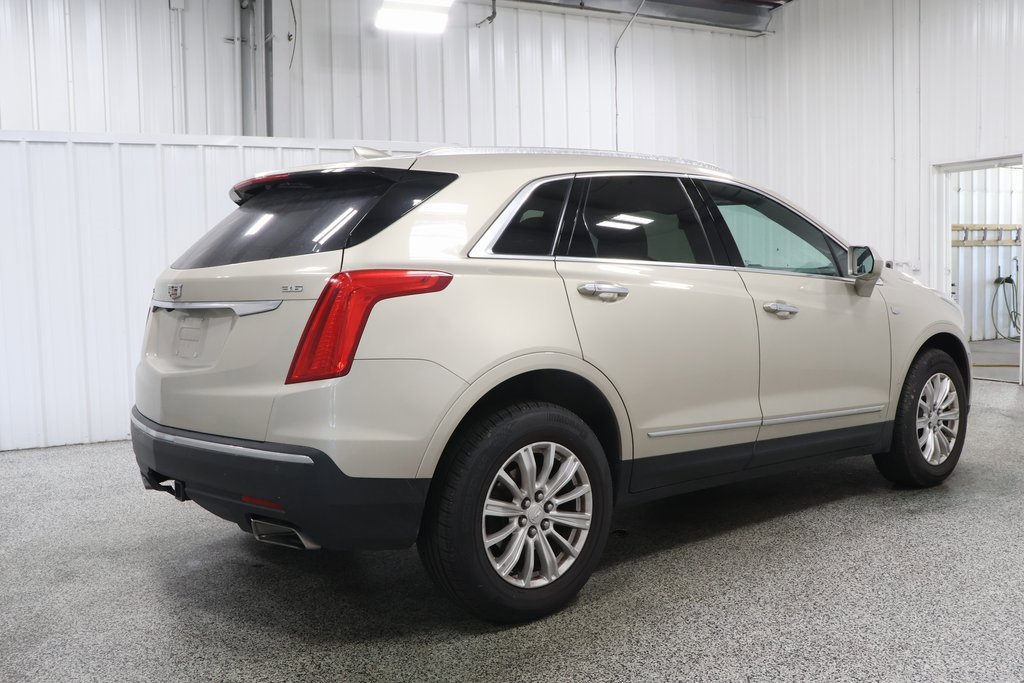 2017 Cadillac XT5 Base photo 4