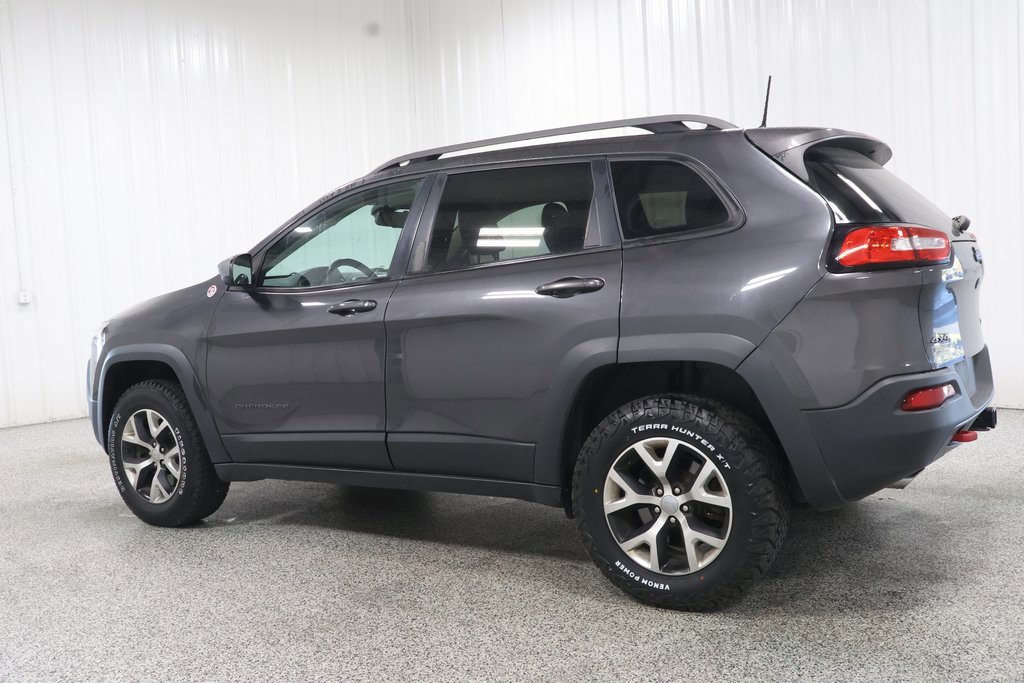 2017 Jeep Cherokee Trailhawk photo 3