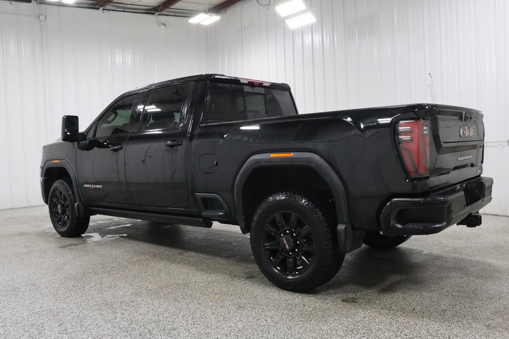 2025 Gmc Sierra 2500 HD AT4 photo 3