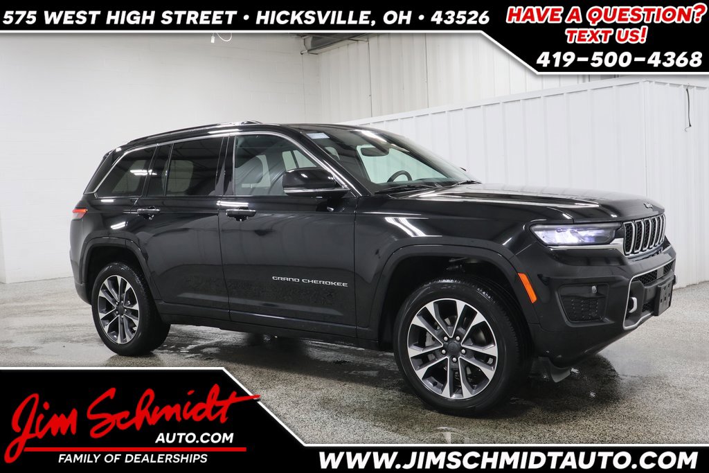 2023 Jeep Grand Cherokee Overland's photo