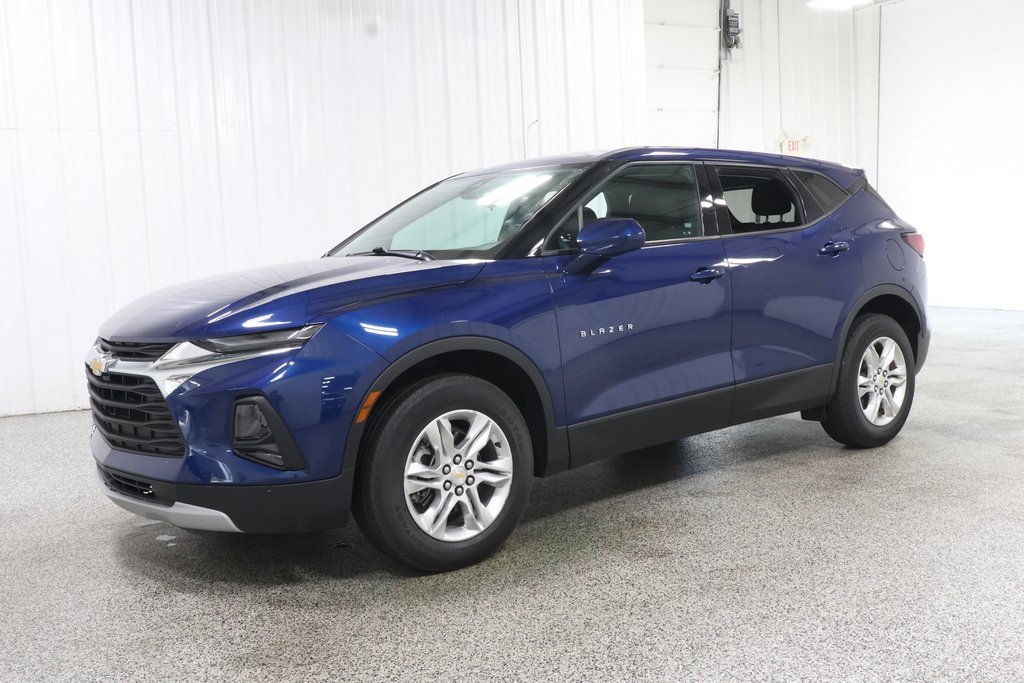 2022 Chevrolet Blazer 2LT photo 2