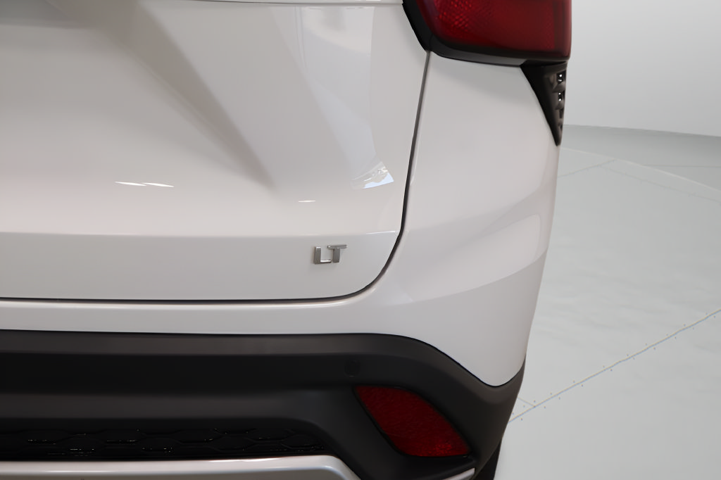 2026 Chevrolet Trax LT - Photo 31