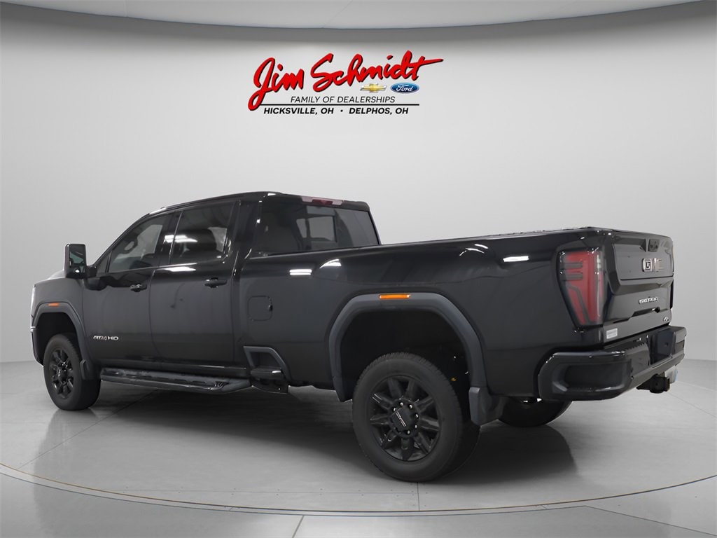 Used 2024 GMC Sierra 2500 HD AT4 Truck Crew Cab