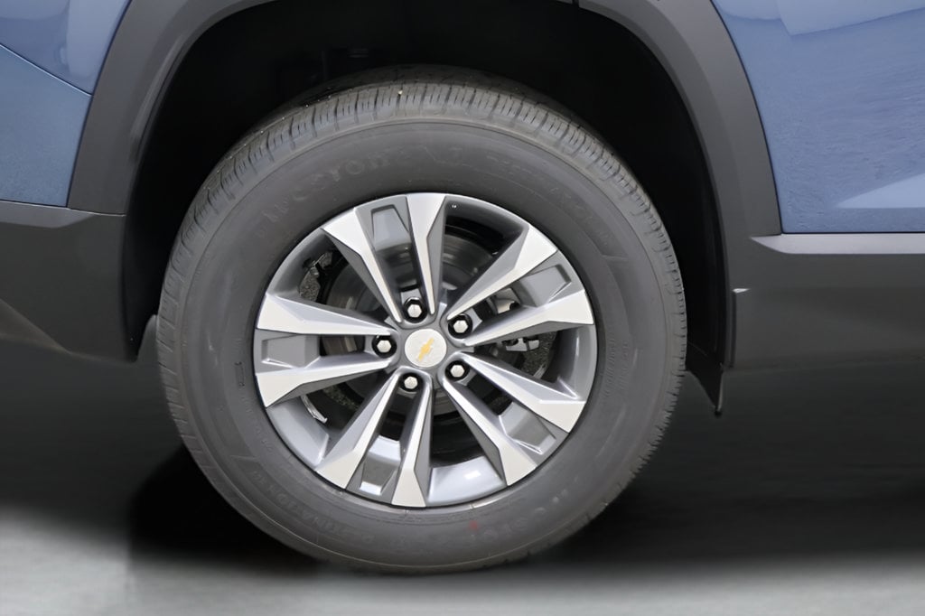 2026 Chevrolet Equinox LT - Photo 36
