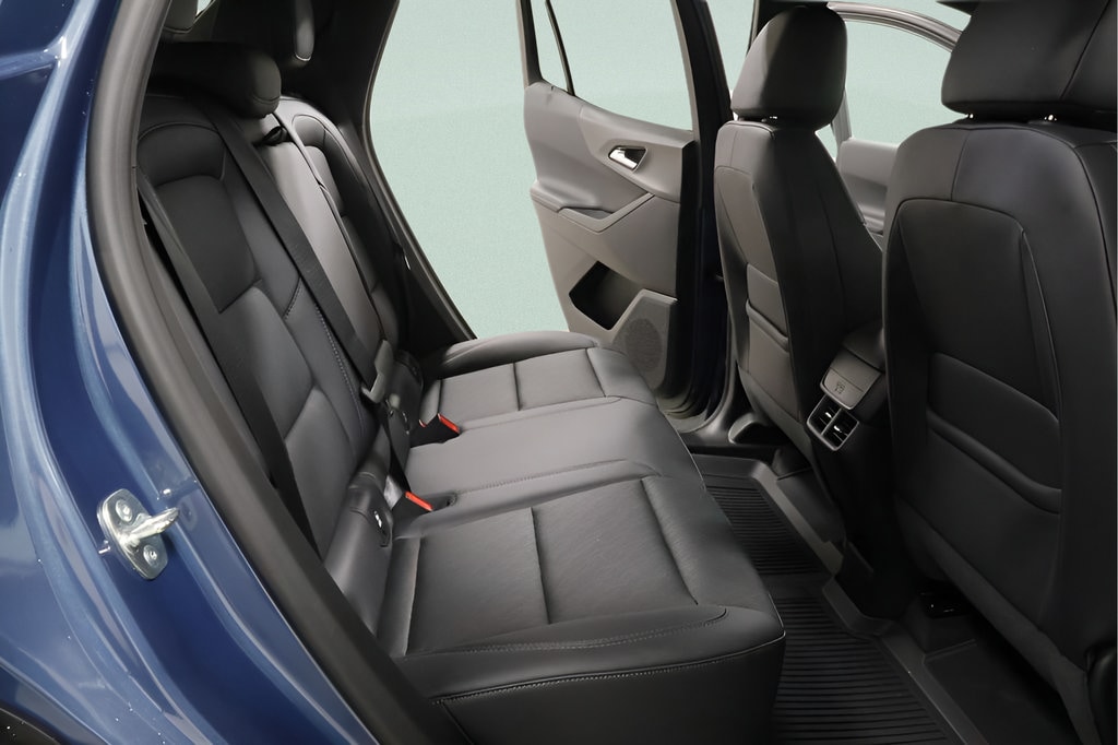 2026 Chevrolet Equinox LT - Photo 31