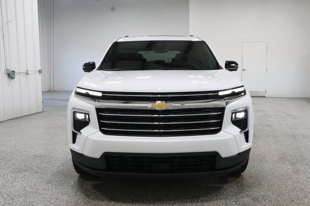 2026 Chevrolet Traverse photo 3
