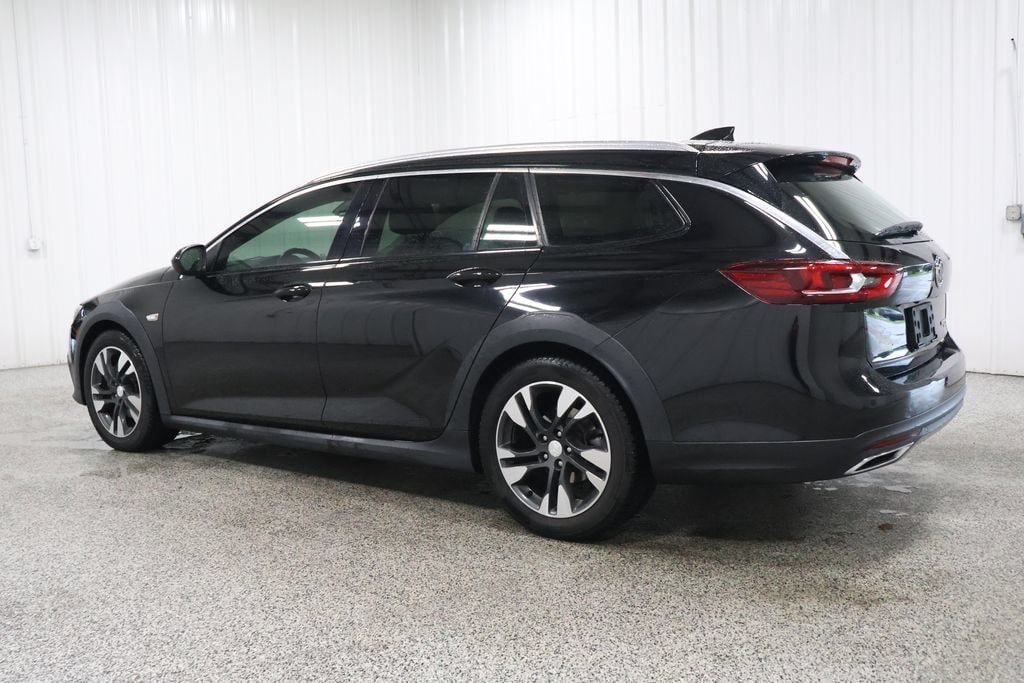 Used 2019 Buick Regal Tourx Essence Wagon
