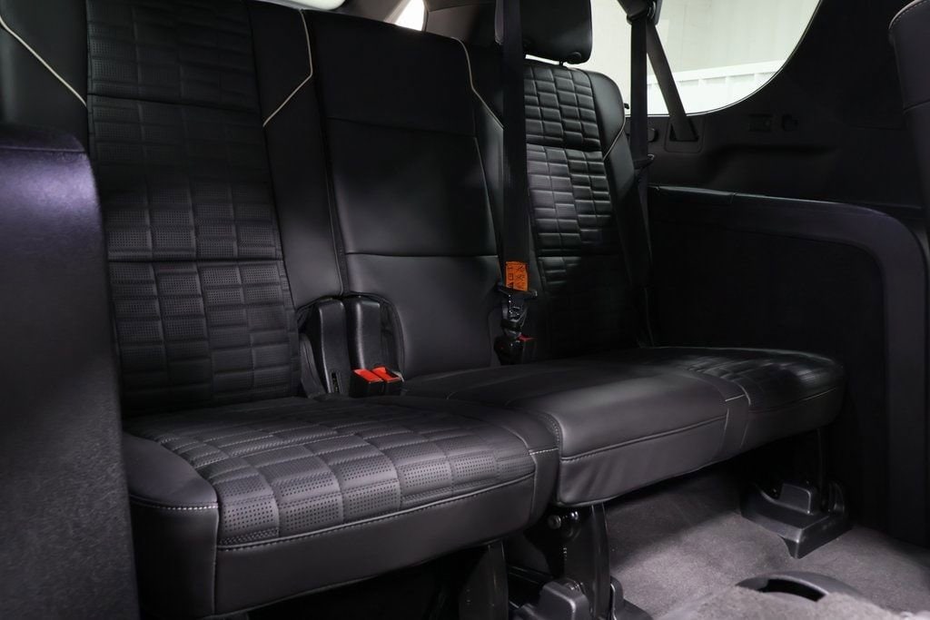 2024 Cadillac Escalade ESV Sport Platinum - Photo 29