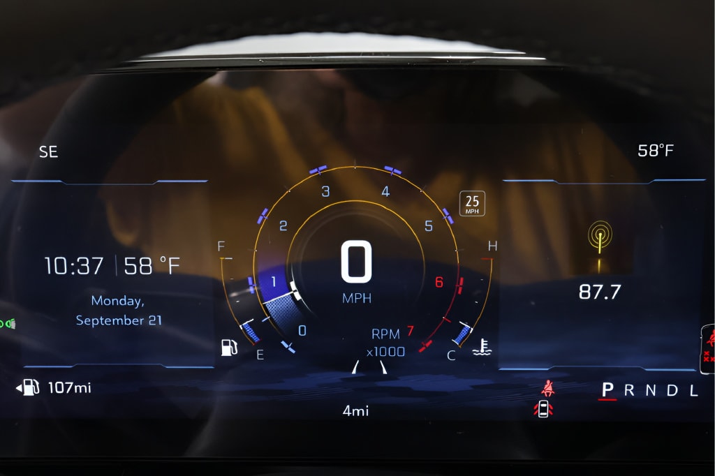 2027 Chevrolet Equinox LT - Photo 15