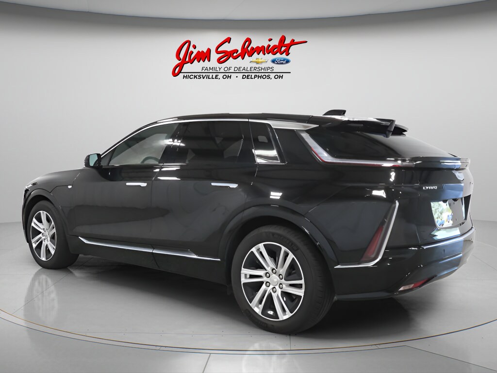 Used 2024 CADILLAC LYRIQ Tech SUV