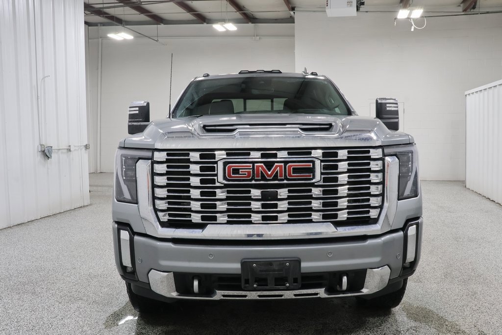 2024 Gmc Sierra 2500 HD Denali photo 3