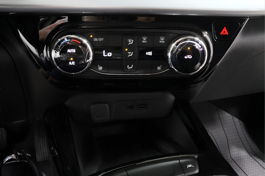 2026 Chevrolet Trax LT - Photo 11