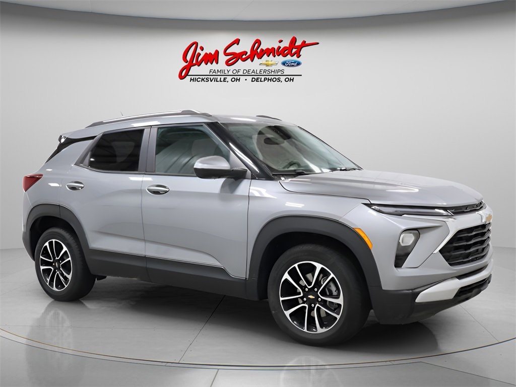 2025 Chevrolet Trailblazer LT's photo