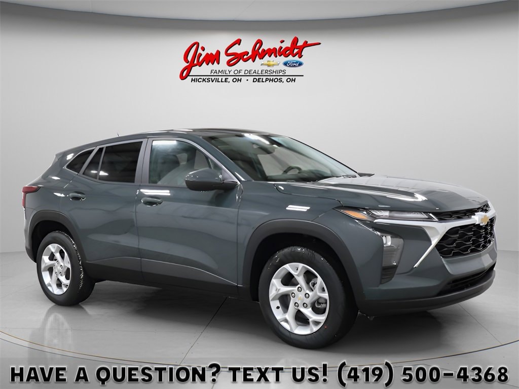 2026 Chevrolet Trax LS's photo