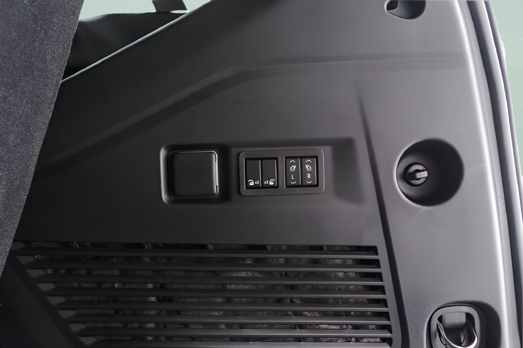 2026 Chevrolet Tahoe Premier - Photo 37