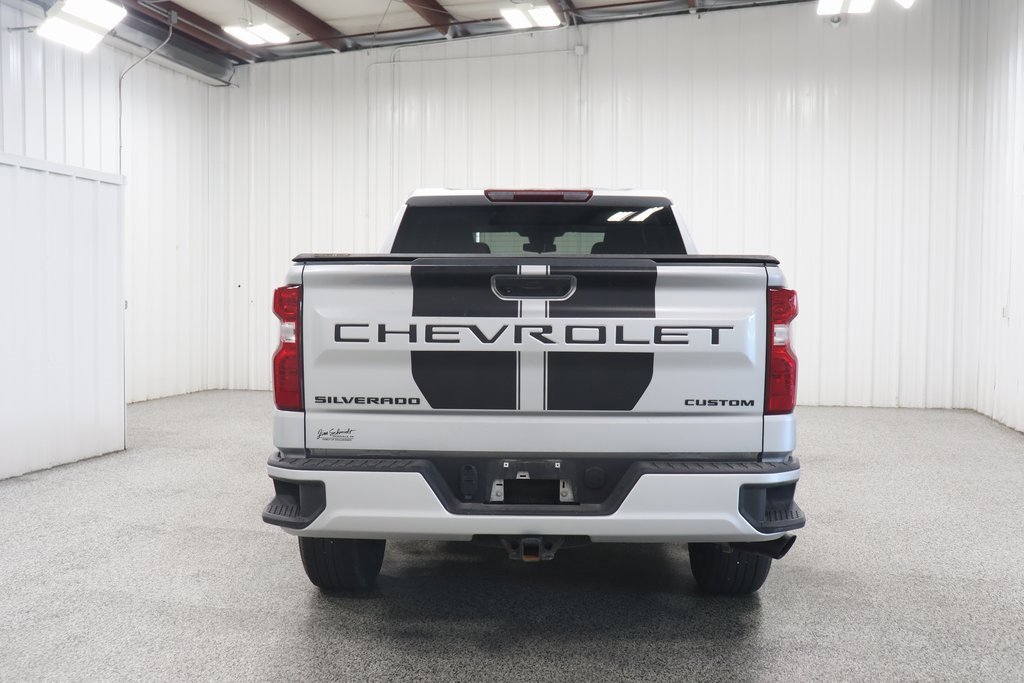 2022 Chevrolet Silverado 1500 Custom photo 4