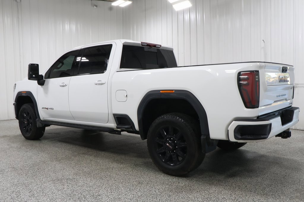 2024 Gmc Sierra HD AT4 photo 3