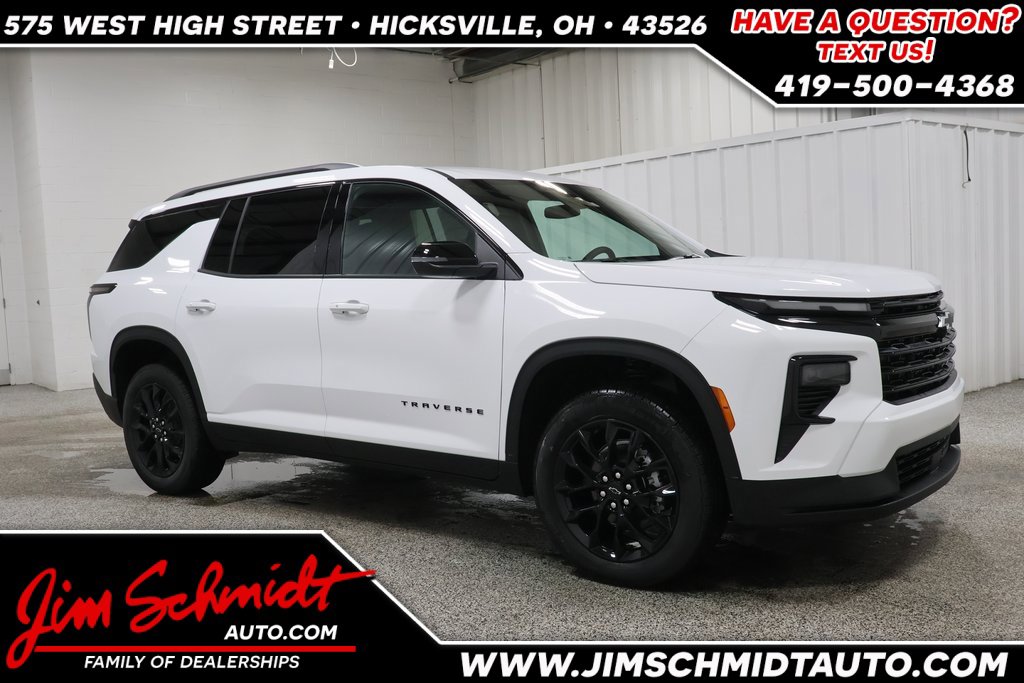 2026 Chevrolet Traverse LT's photo