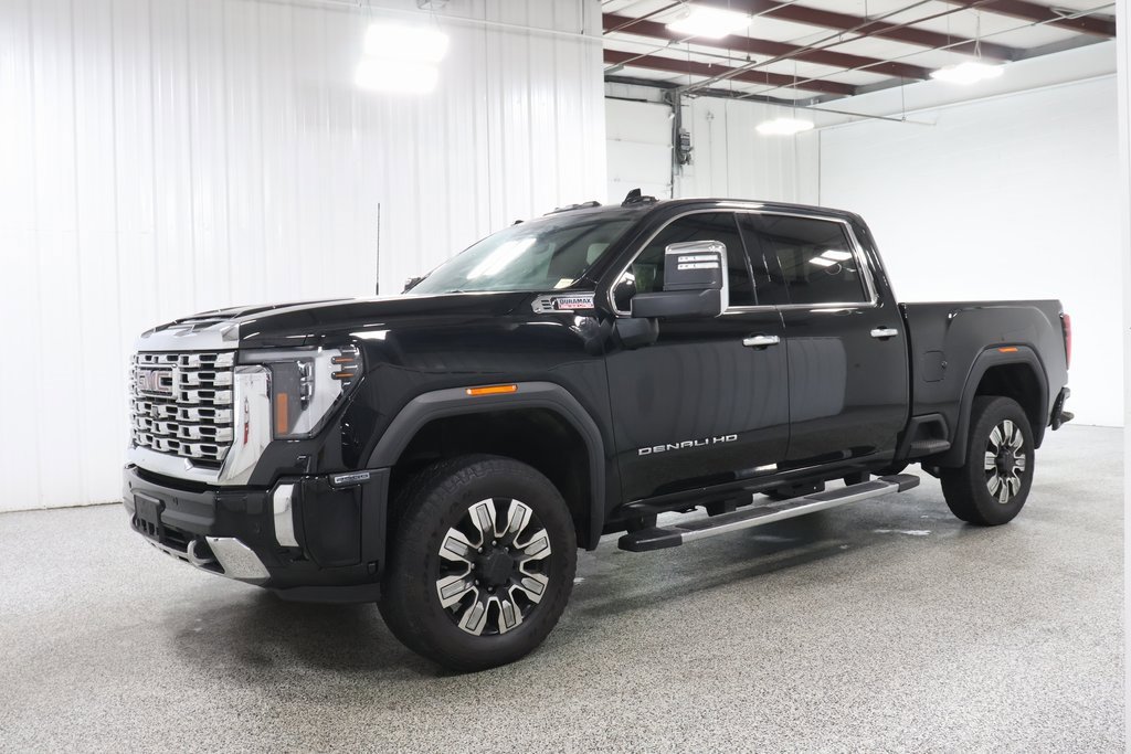 2024 Gmc Sierra HD Denali photo 2