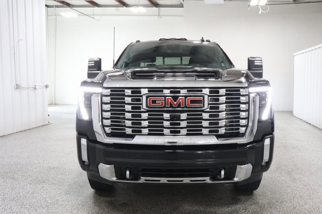 2024 Gmc Sierra HD Denali photo 3