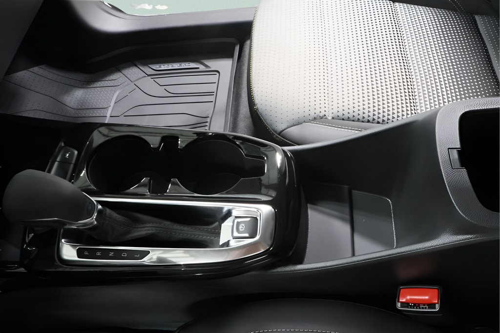 2026 Chevrolet Trax LT - Photo 19