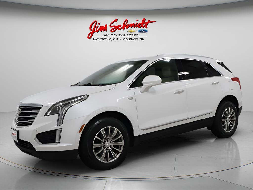Used 2018 Cadillac XT5 Luxury with VIN 1GYKNDRS1JZ130091 for sale in Hicksville, OH