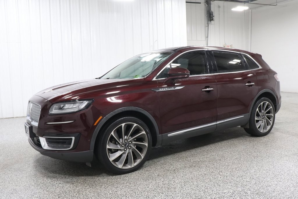 2020 Lincoln Nautilus Reserve photo 2