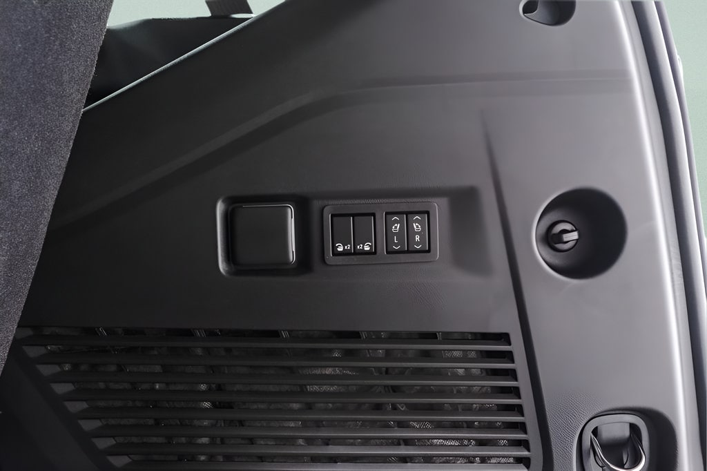 2026 Chevrolet Tahoe Premier - Photo 39
