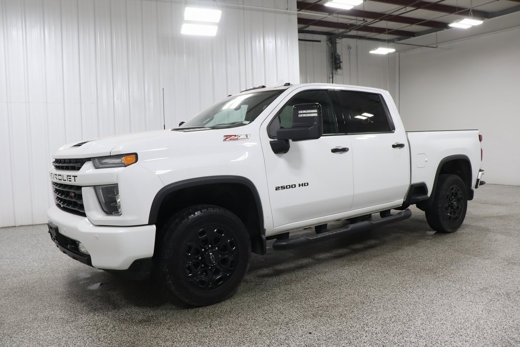 Used 2021 Chevrolet Silverado 2500HD LTZ with VIN 1GC1YPE7XMF169635 for sale in Hicksville, OH