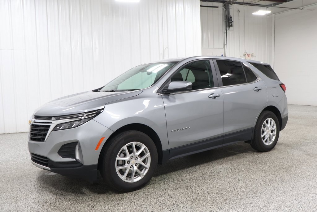 Used 2024 Chevrolet Equinox LT with VIN 3GNAXKEG0RL203902 for sale in Hicksville, OH