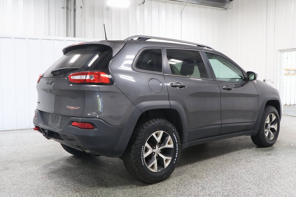 2017 Jeep Cherokee Trailhawk photo 4