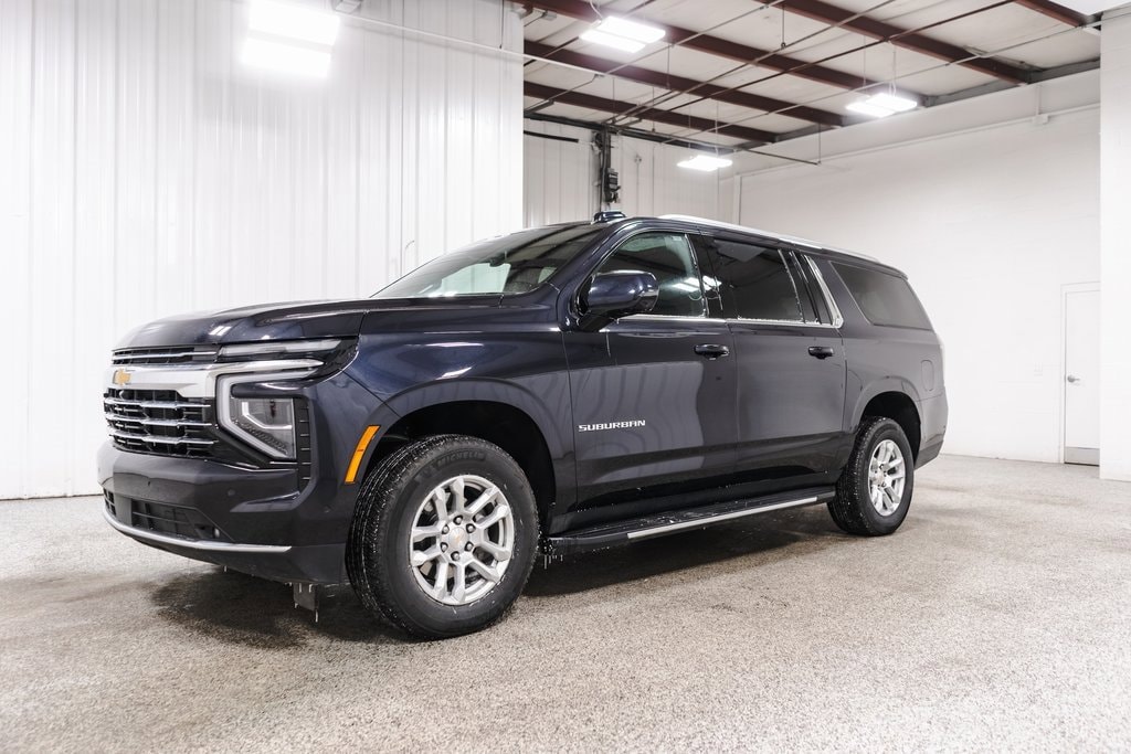 Used 2025 Chevrolet Suburban LT SUV
