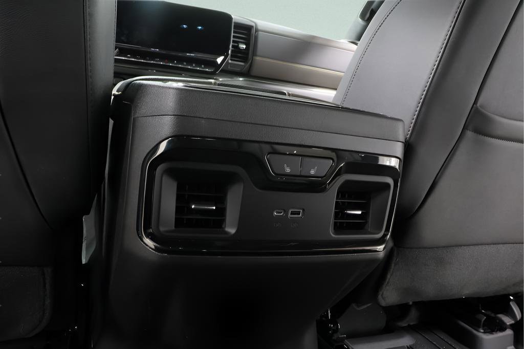 2024 Chevrolet Silverado 1500 ZR2 - Photo 24