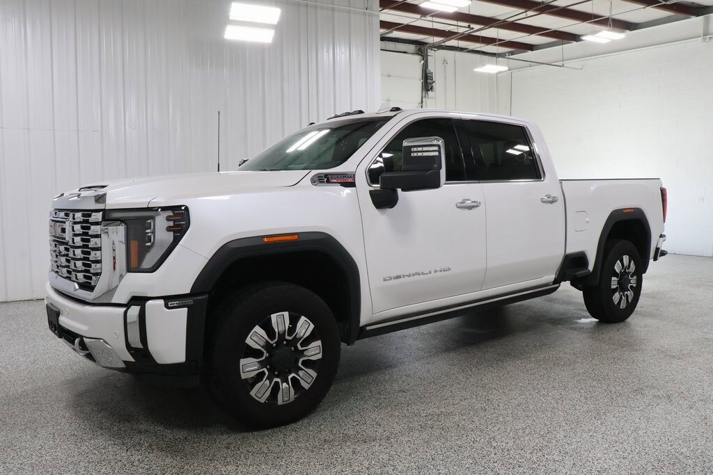 Used 2024 GMC Sierra 2500 HD Denali Truck Crew Cab