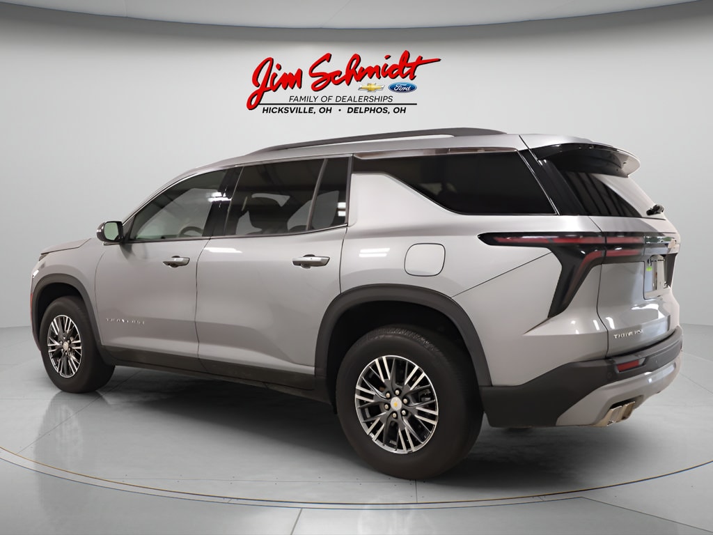 Used 2026 Chevrolet Traverse LT SUV