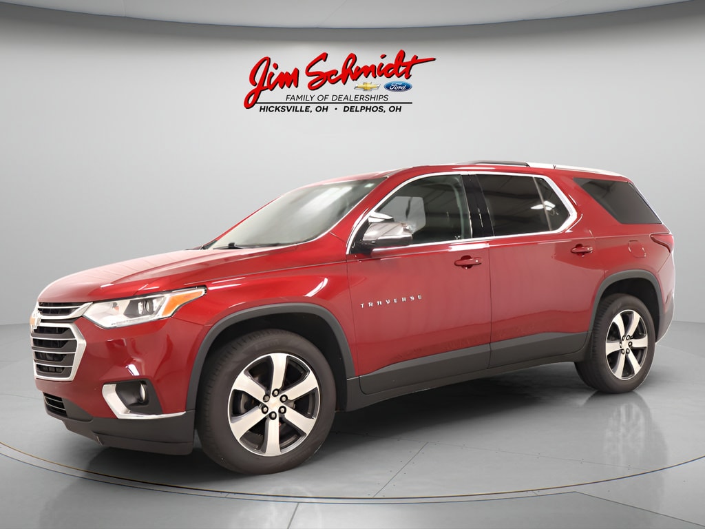 Used 2018 Chevrolet Traverse 3LT with VIN 1GNERHKWXJJ126929 for sale in Hicksville, OH