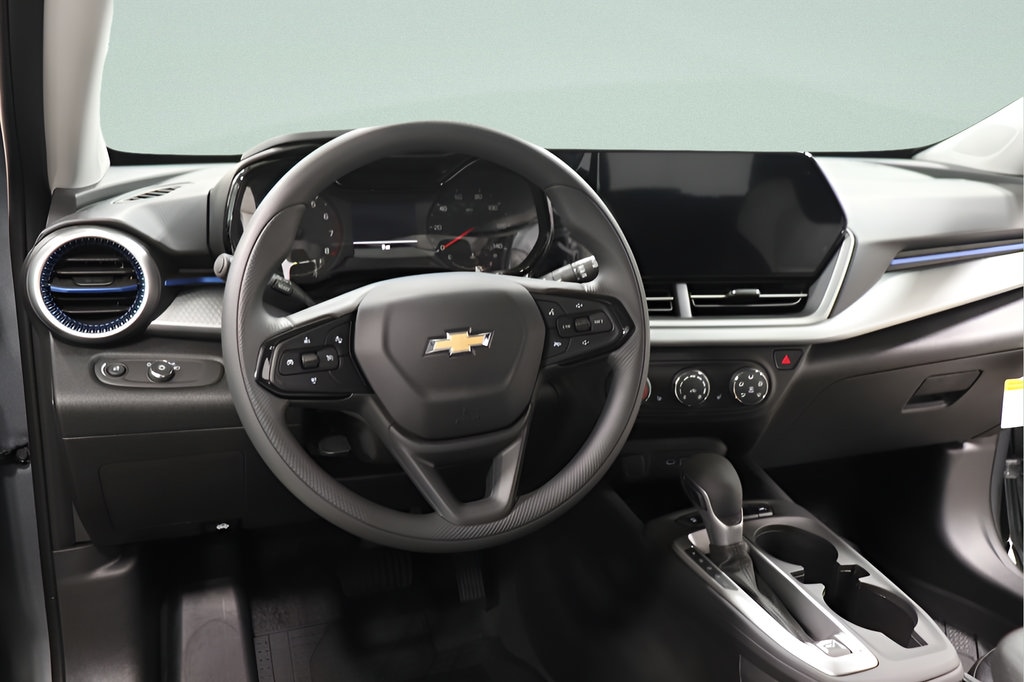 2026 Chevrolet Trax LS - Photo 9