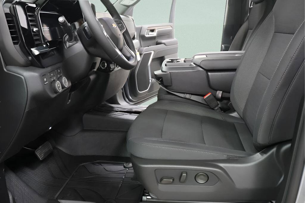 2026 Chevrolet Silverado 1500 LT - Photo 21
