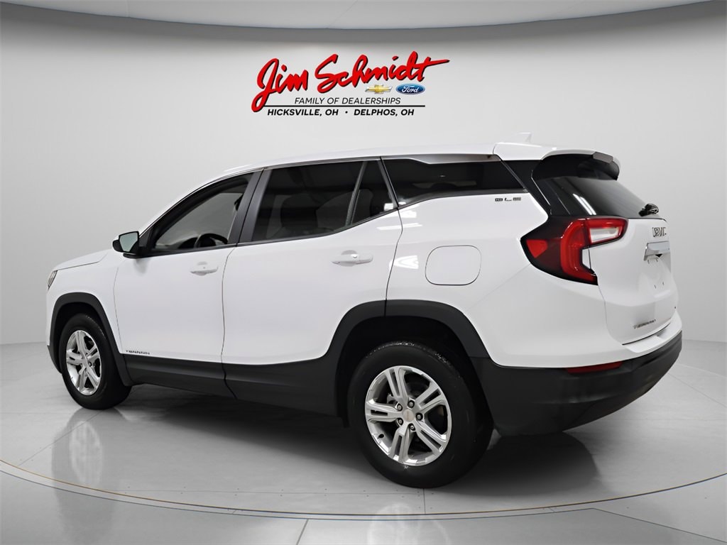 Used 2024 GMC Terrain SLE SUV