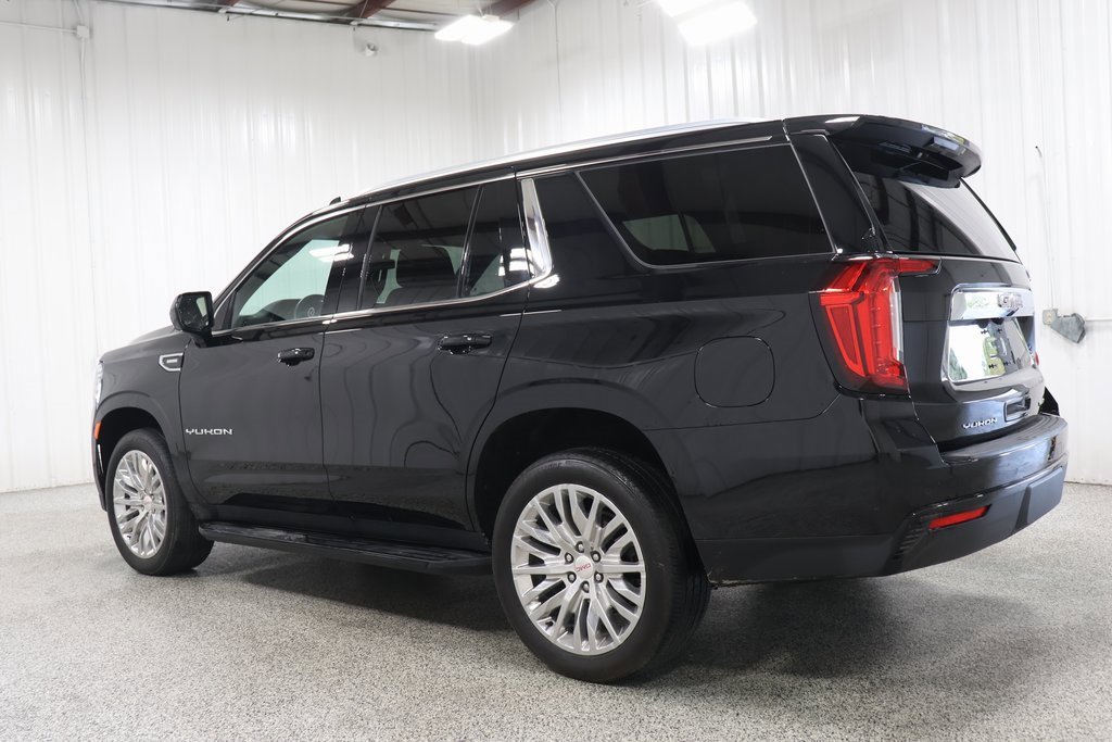 2023 Gmc Yukon SLE photo 4