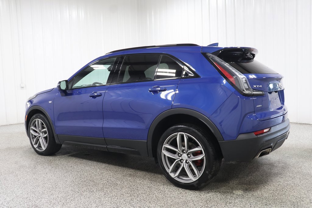 2021 Cadillac XT4 Sport photo 4