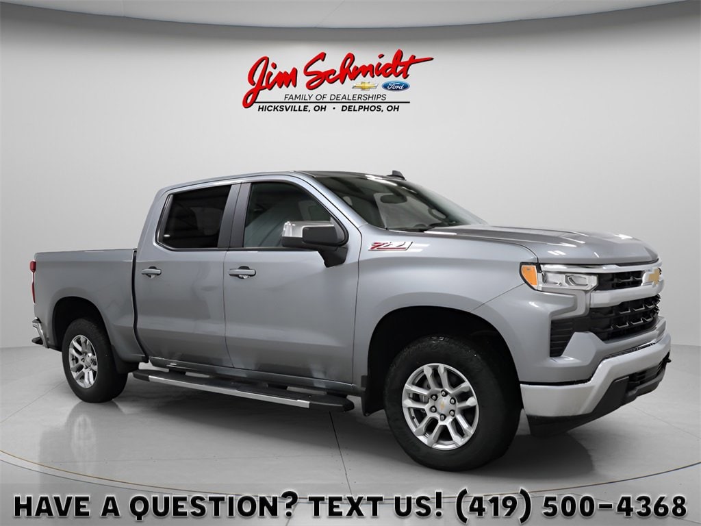 2026 Chevrolet Silverado LT's photo