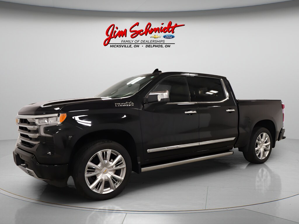 Used 2025 Chevrolet Silverado 1500 High Country Truck Crew Cab