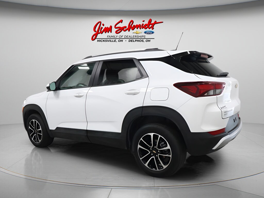 Used 2025 Chevrolet Trailblazer LT SUV