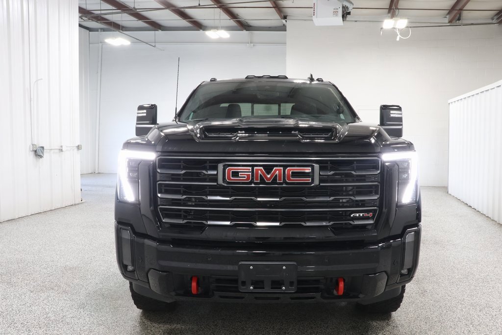 2024 Gmc Sierra HD AT4 photo 2