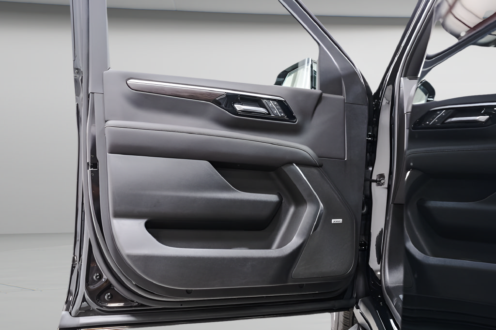 2026 Chevrolet Tahoe Premier - Photo 21