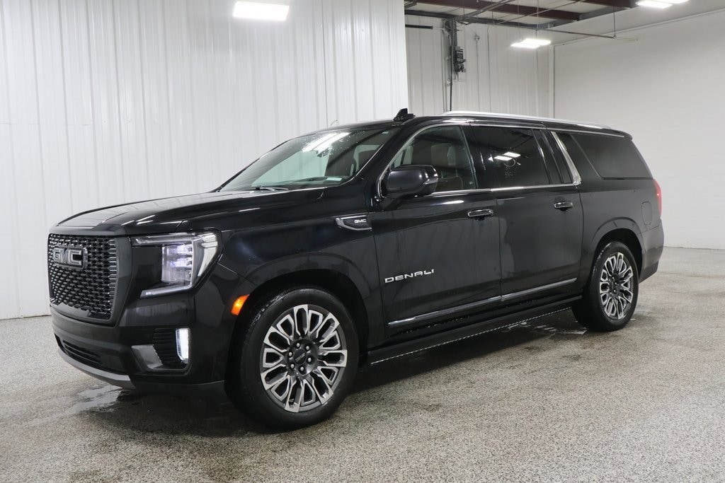 Used 2023 GMC Yukon XL Denali Ultimate SUV