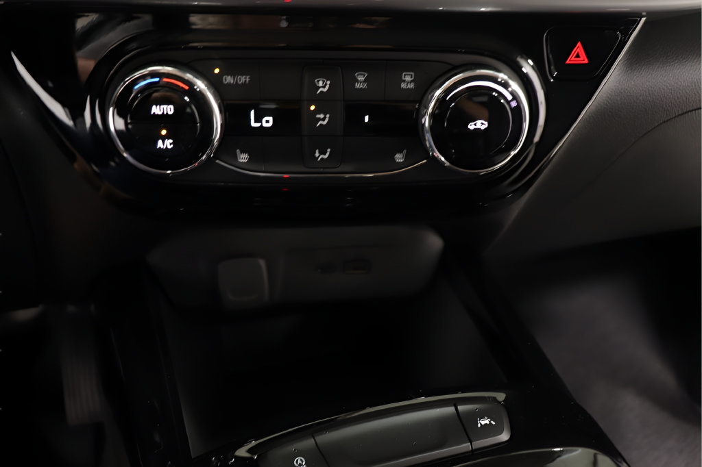 2026 Chevrolet Trax LT - Photo 9