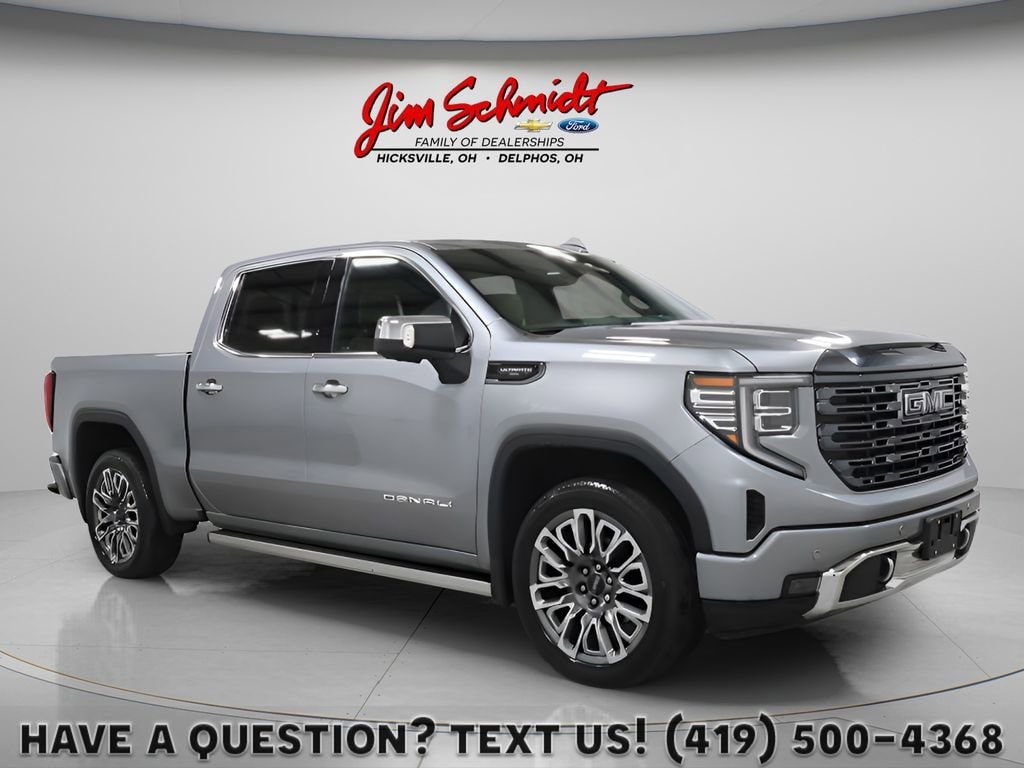 2023 GMC Sierra Denali Ultimate 4WD Crew Cab Short Box's photo